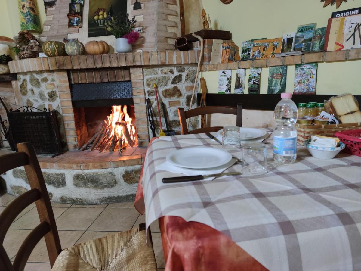 Agriturismo Carrozzino Sersale ภายนอก รูปภาพ